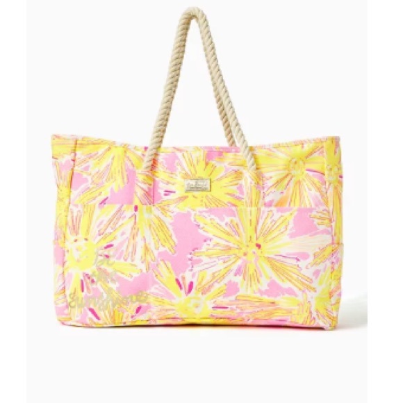 Lilly Pulitzer Handbags - NWT HP Lilly Pulitzer Printed Beach Tote NEW Multi Be The Sunshine